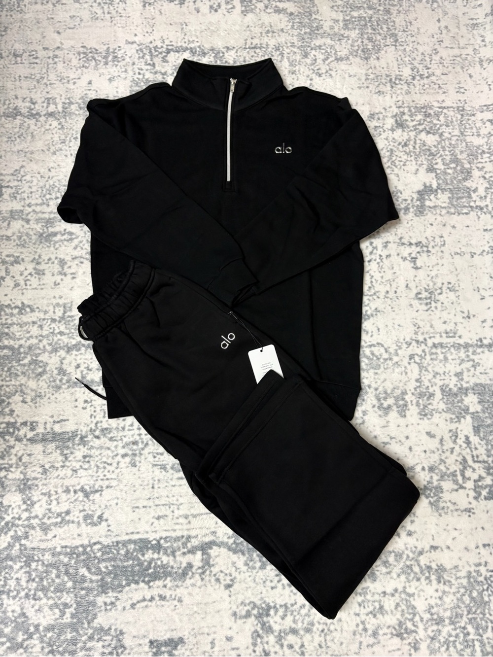 Alo Yoga Black 1/4 Quarter Zip Up Set